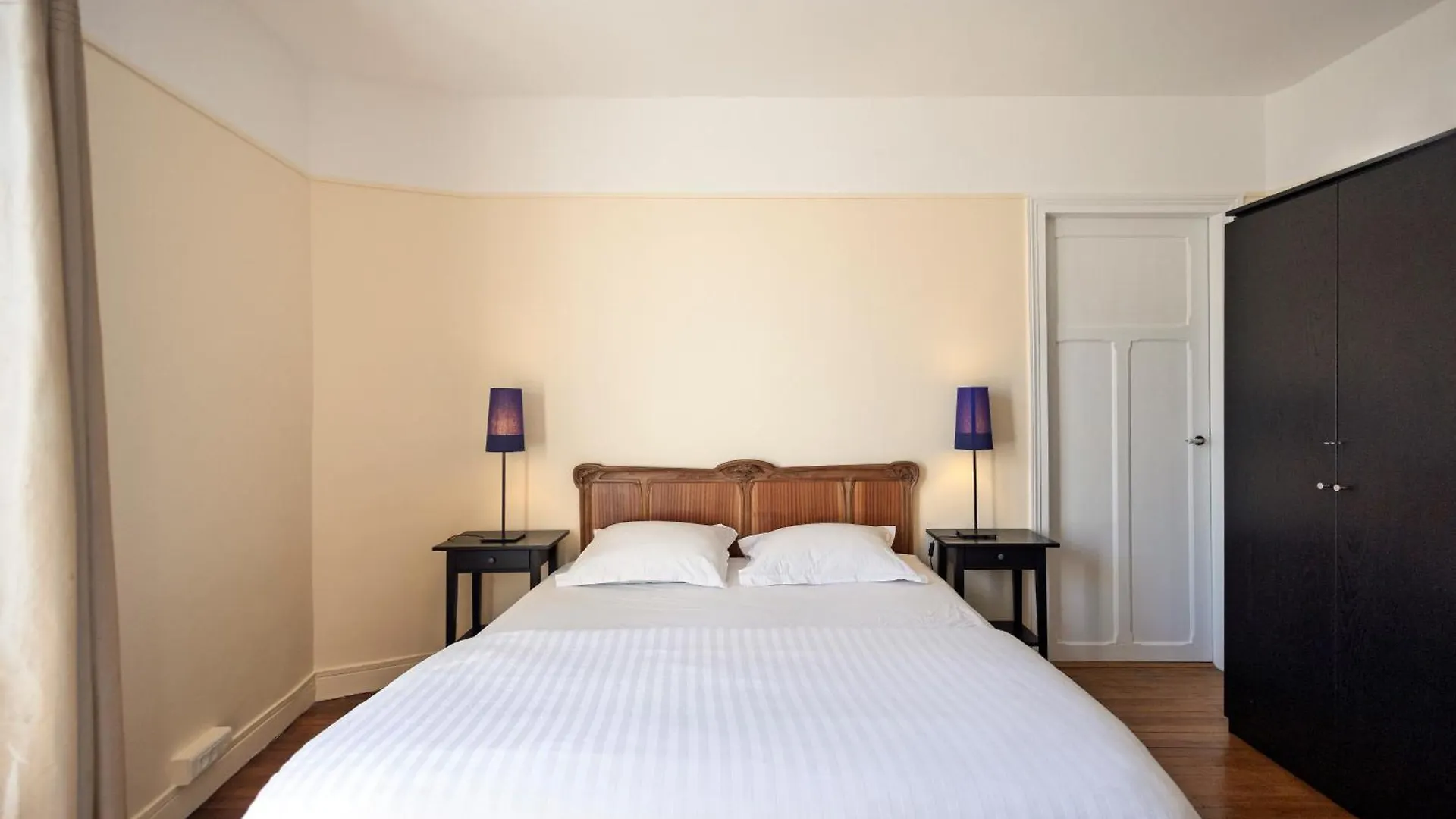 Apartment Lovely & Quiet A Montmartre Paris