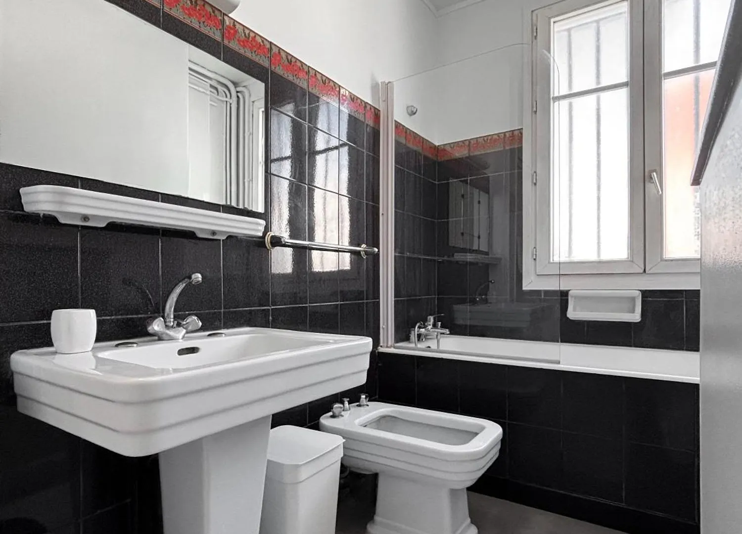 Apartment Lovely & Quiet A Montmartre Paris